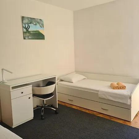 Apartmani Domink
